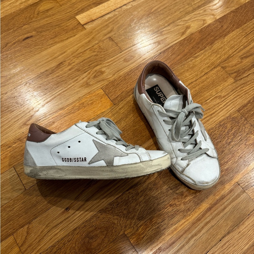 Golden goose sneaker